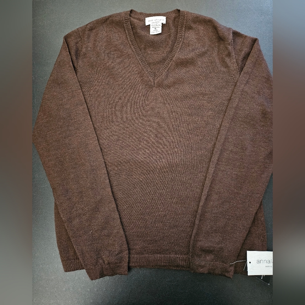 NEW! Extra Fine Marino Wool "Annalaura" Chocolate Sweater - Size XL